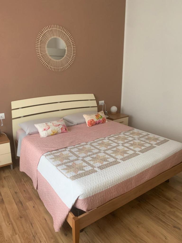 B&b ARCOBALENO - 2 min walk to Bernina Express - Tap to explore photos