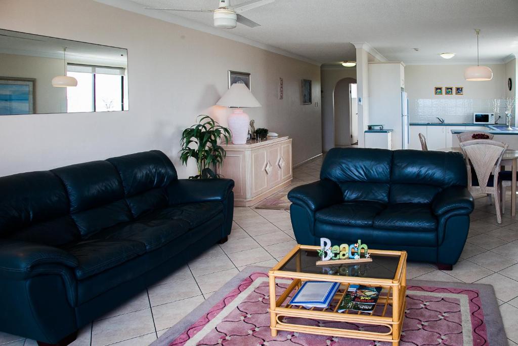 Elouera Tower Beachfront Apartments - Tap to explore photos