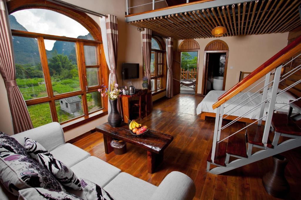 Сьюит (Мансардный суперлюкс с балконом), Yangshuo Coco Garden Hotel