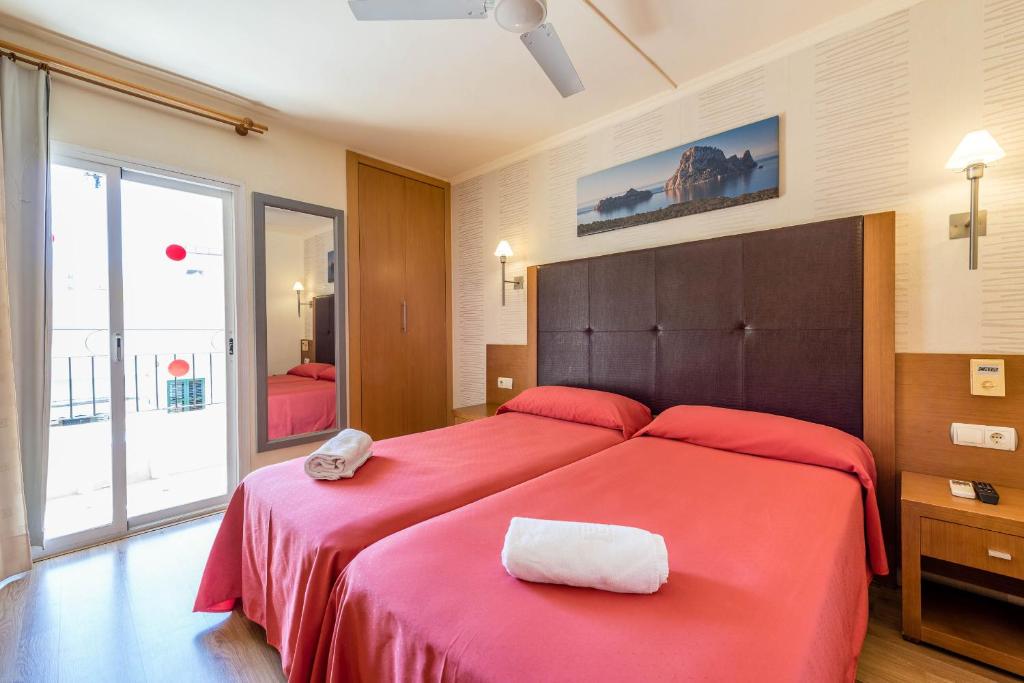 Hostal Residencia Europa Punico photo 4