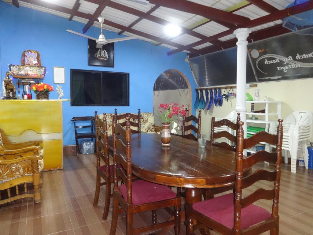 Dutch Bay Beach Cottages photo 4