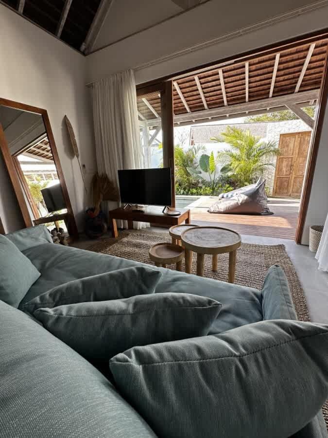 Deluxe 3 Sula villa in uluwatu photo 2