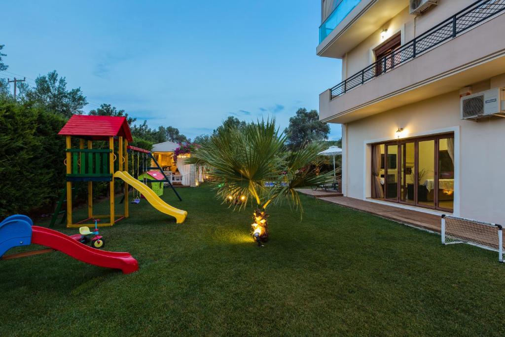 Eva & Dimitrios Villas, By ThinkVilla photo 3