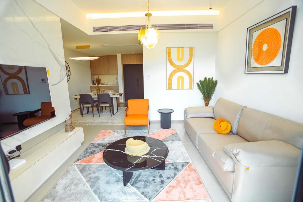 aray apartment 1 bedroom - Tap to explore photos