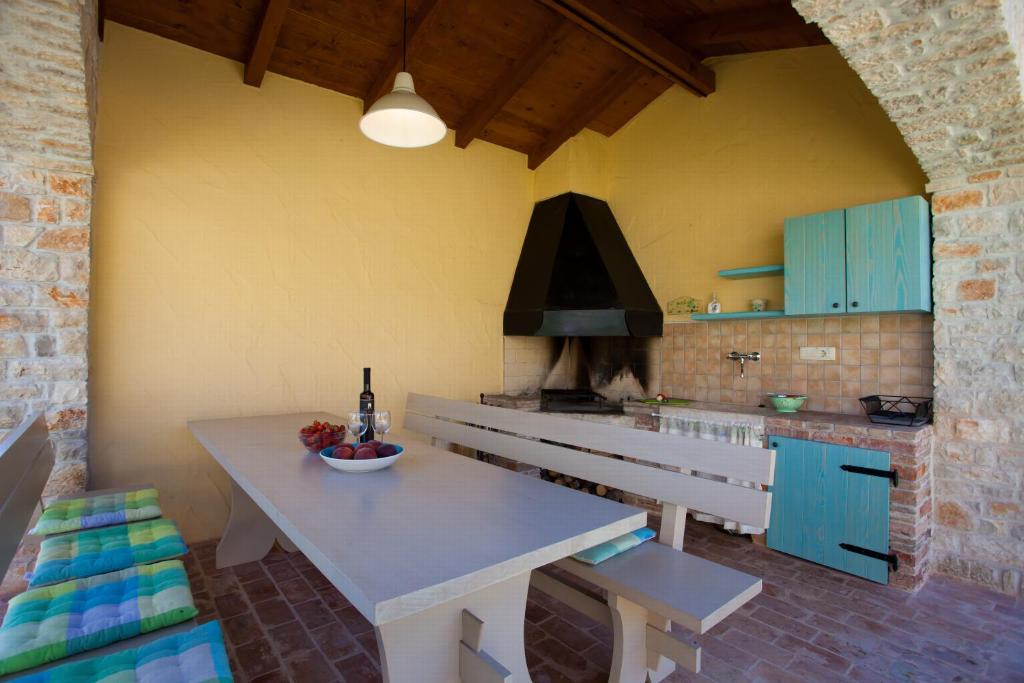 Villa Azzurra Heraki photo 3