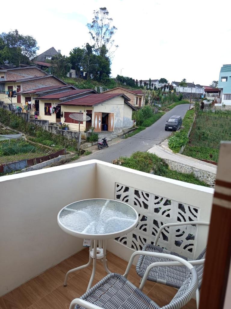 M2 Homestay Berastagi photo 4