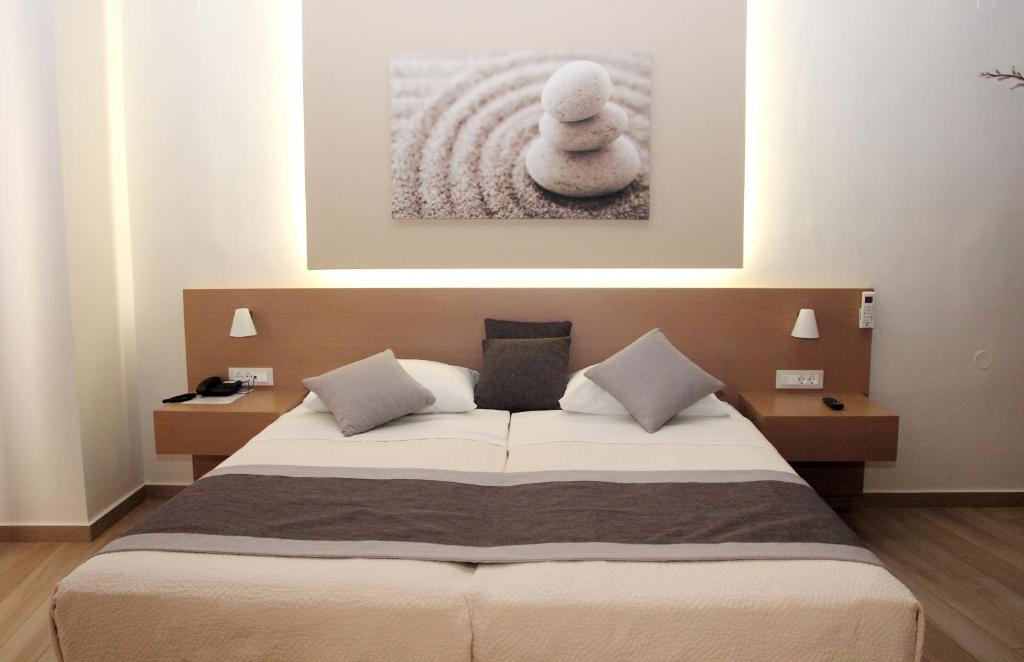 Renieris Hotel photo 4