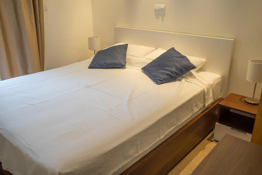 Апартаменты (Апартаменты с 2 спальнями), Apartments Belmont Becici