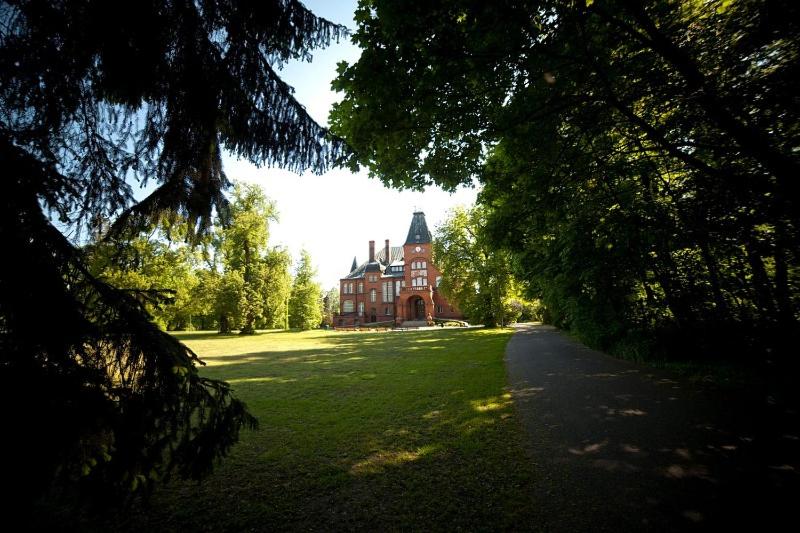 Pałac w Kobylnikach photo 3