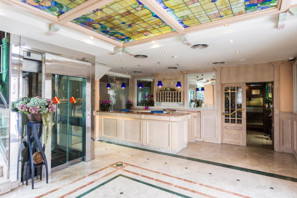 Hotel Azofra photo 4