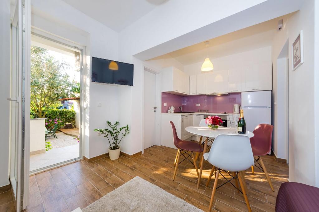 Apartment Lavander photo 2