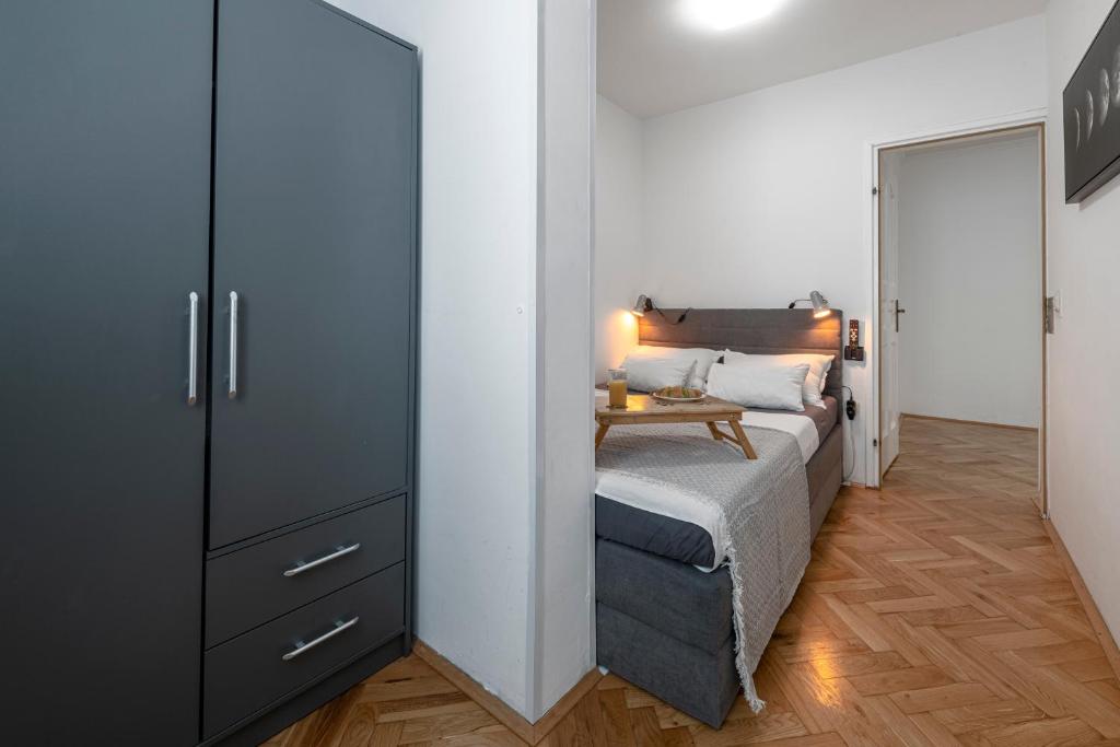 Apartman Knego with parking