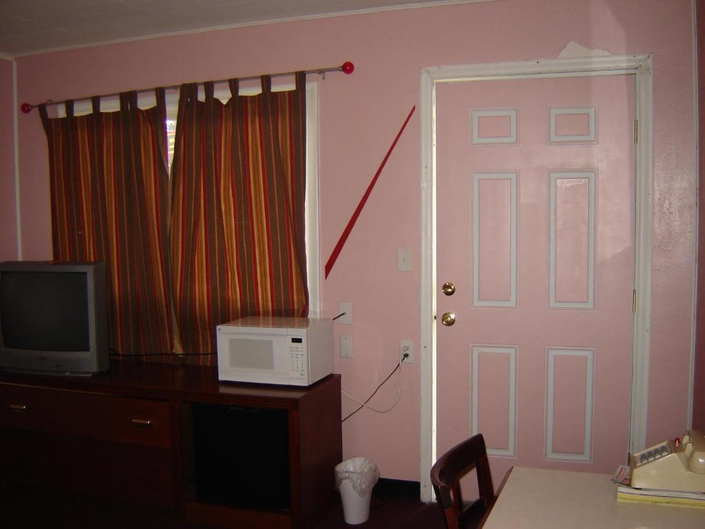 Bali Hai Motel photo 3