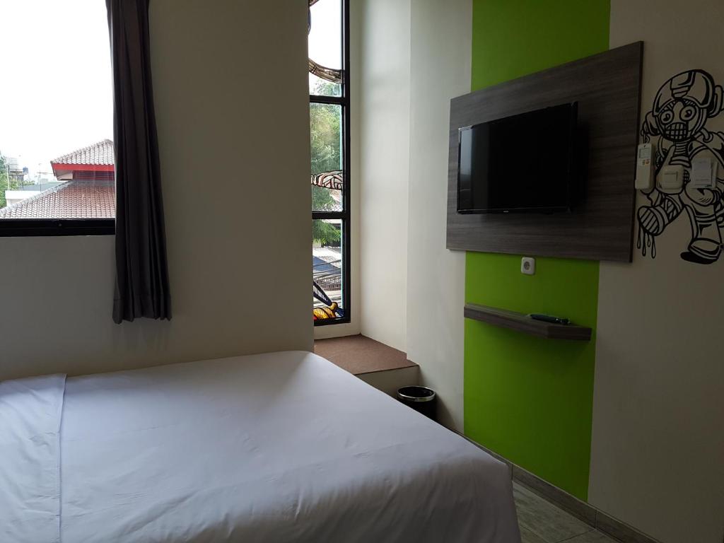 Двухместный (Двухместный номер Делюкс с окном), Bold Hotel Jakarta