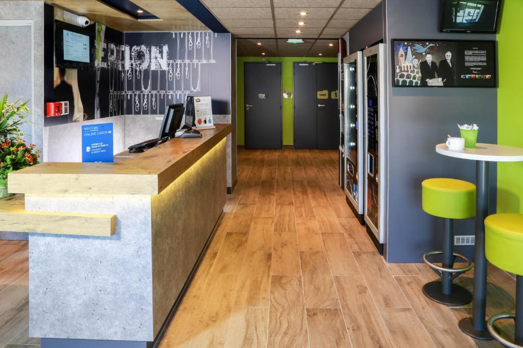 ibis Budget Hotel Vitrolles photo 3