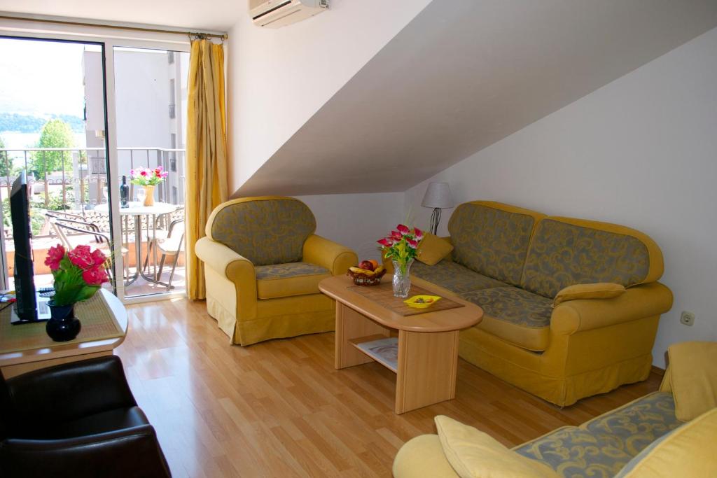 Апартаменты (Апартаменты с 1 спальней и видом на море), Luka Apartments