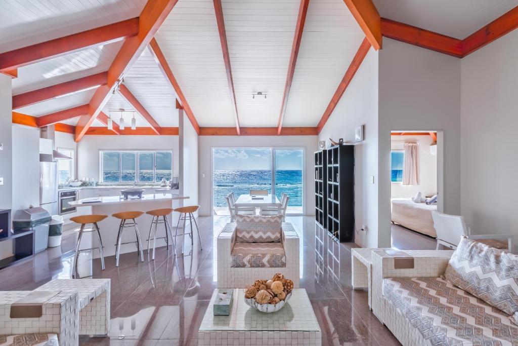 Ocean Spray Villas - Tap to explore photos
