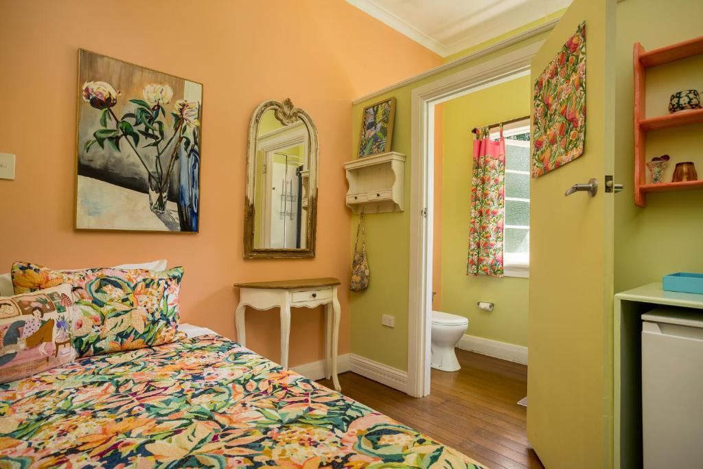 Babinda Quarters Room Type - Double or Twin Room with Bathroom