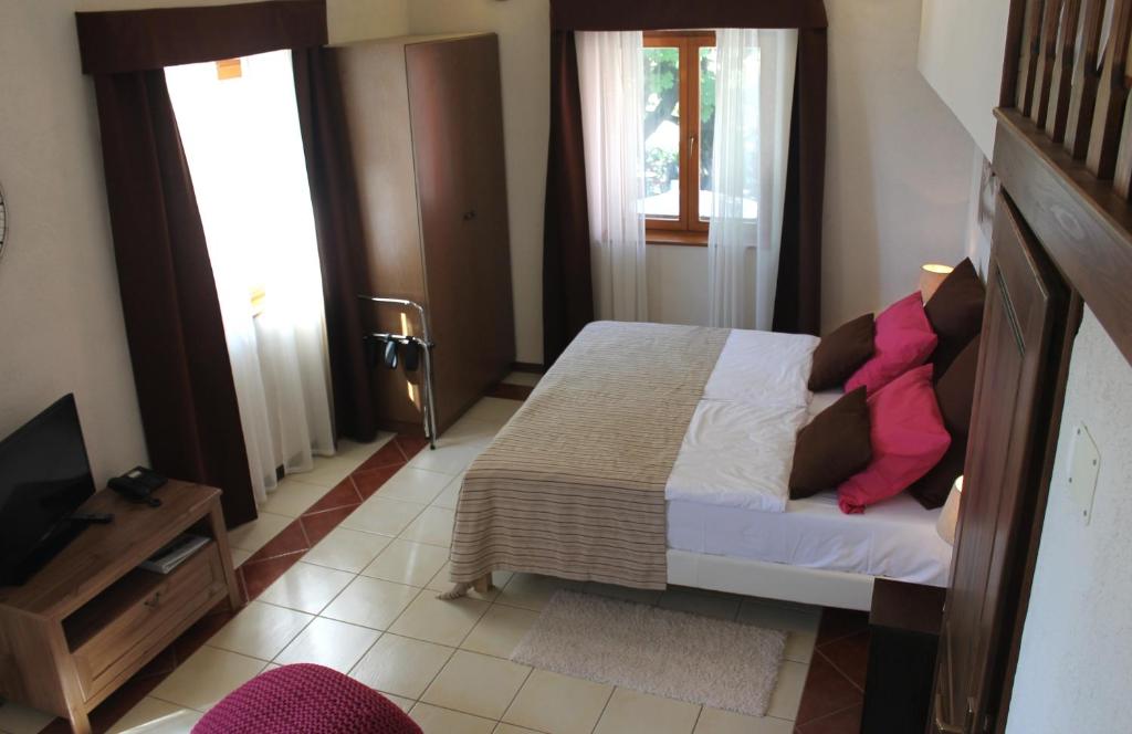 Apartment Kaštel photo 2