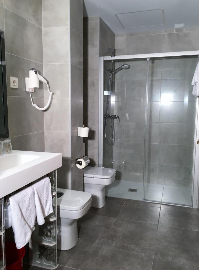 Hotel Gernika - Adults Only photo 1