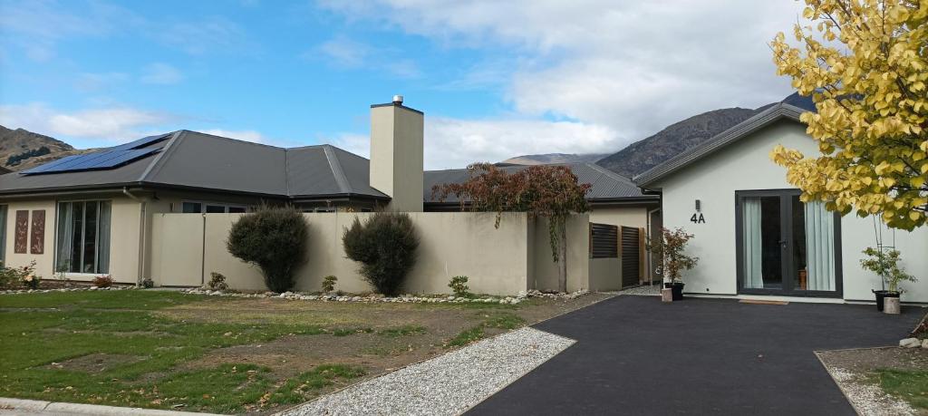 New 2 bedroom Holiday home with over 50 amenities in Queenstown, NZ