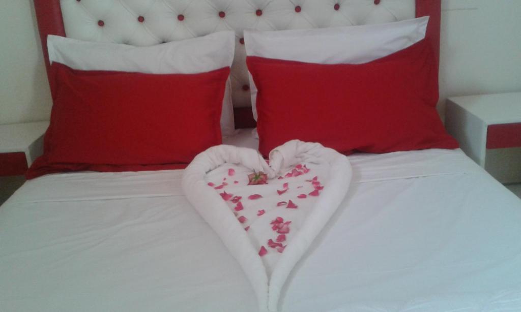 Hotel School Ersat Azrou photo 2