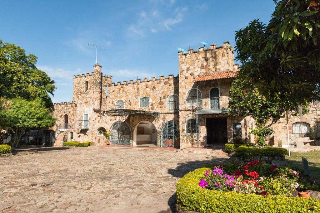 Hotel El Castillo Chinauta photo 3