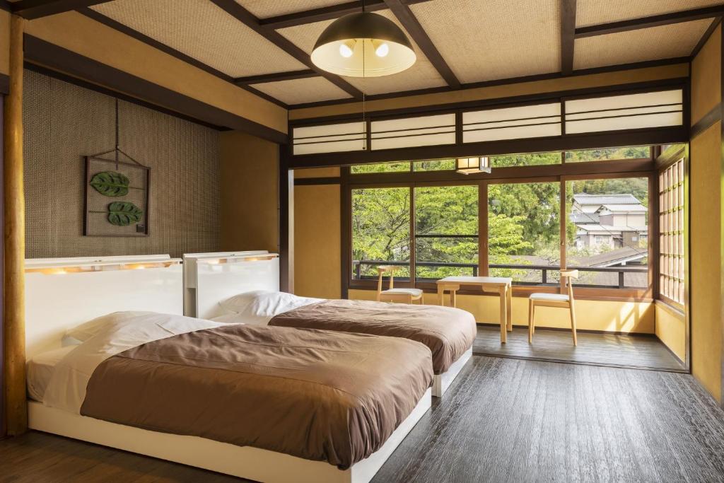 Ooedo Onsen Monogatari Premium Saiki Bekkan - Tap to explore photos