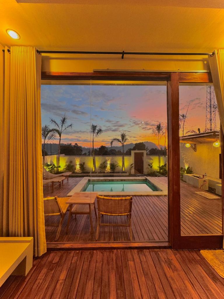 Pinggan luxury camp photo 2