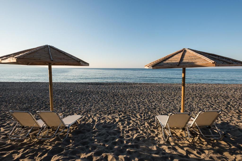 Mythos Beach Hotel Apartments photo 3