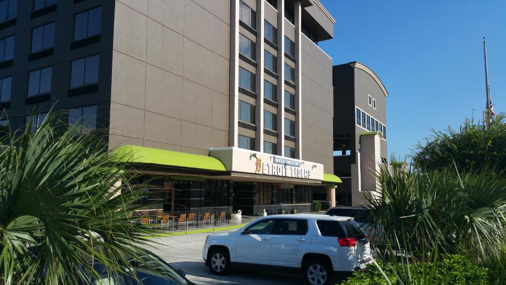 Imperial Swan Hotel and Suites Lakeland photo 1