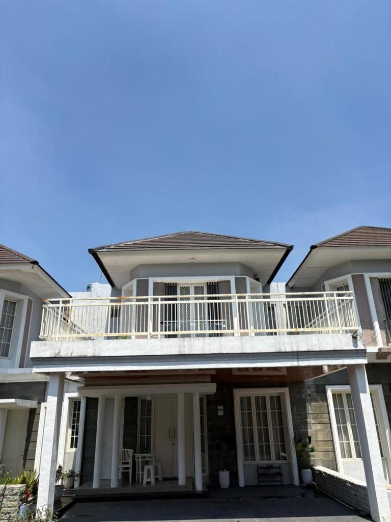 Darmawan Villa