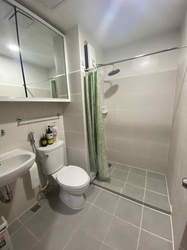 Isabela 1 Mesavirre Residences - Tap to explore photos