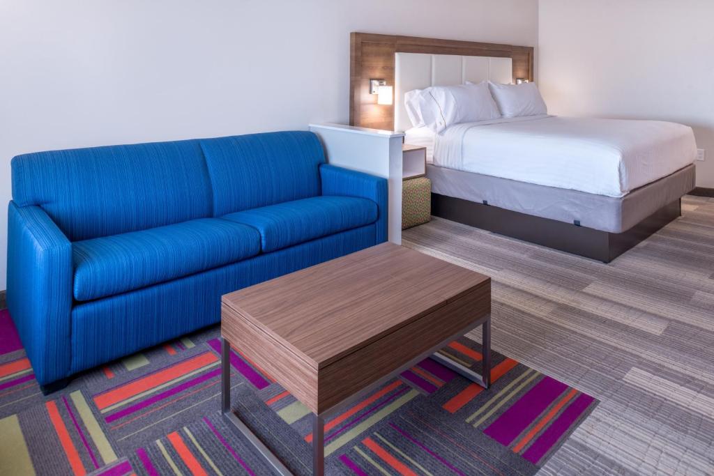 Holiday Inn Express Fort Worth West, an IHG Hotel photo 3