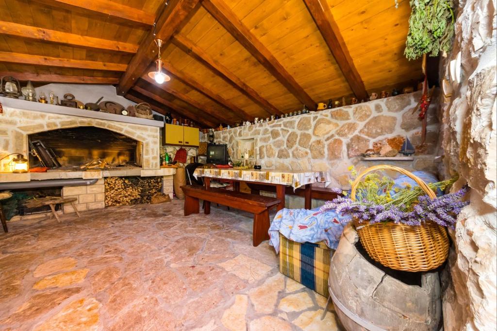 Apartments Katina photo 1