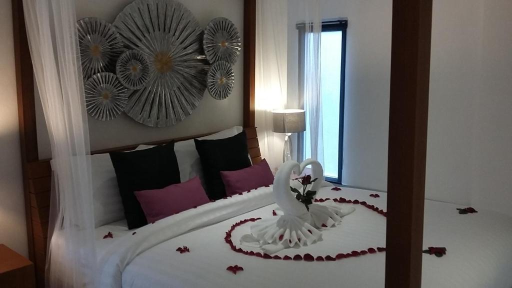 Вилла (One-Bedroom Villa with Private Pool & Round Trip Airport Transfer), Samui Blue Orchid