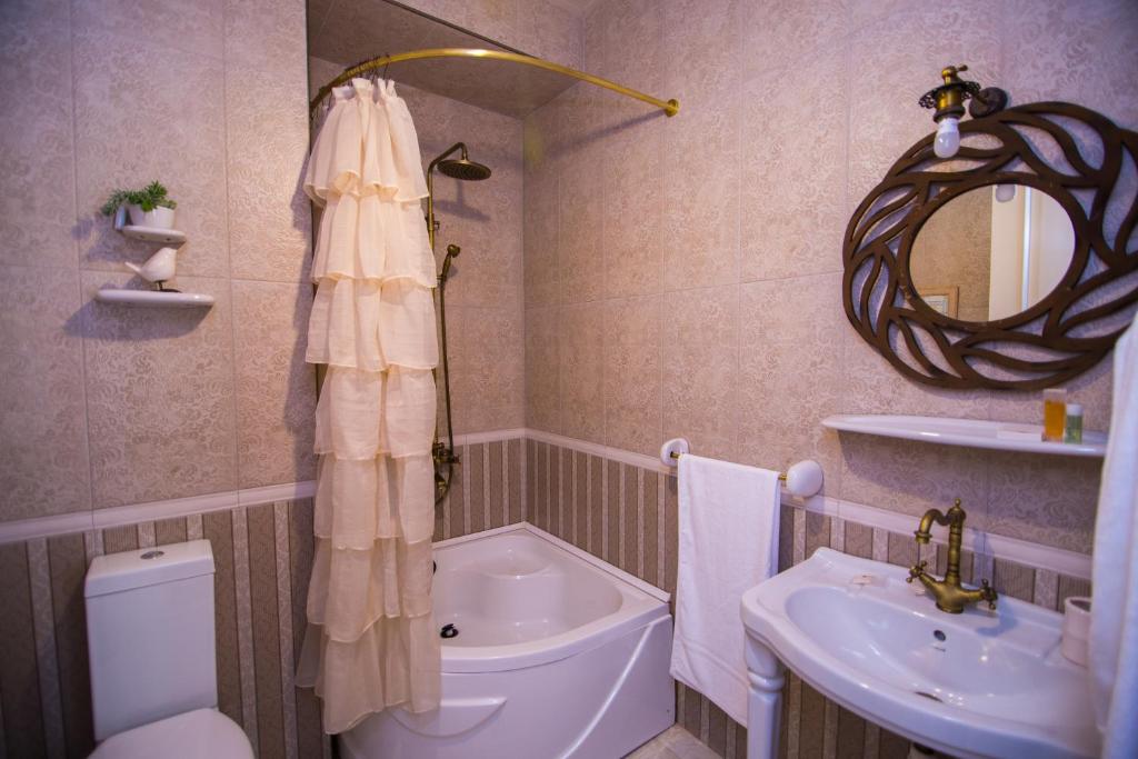 Bloom Boutique Hotel - Tap to explore photos