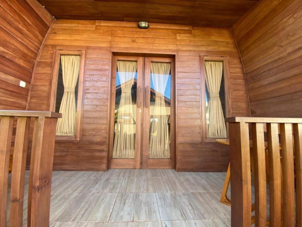 Pebble Beach Bungalow in Medewi Yeh Sumbul, Bali photo 1