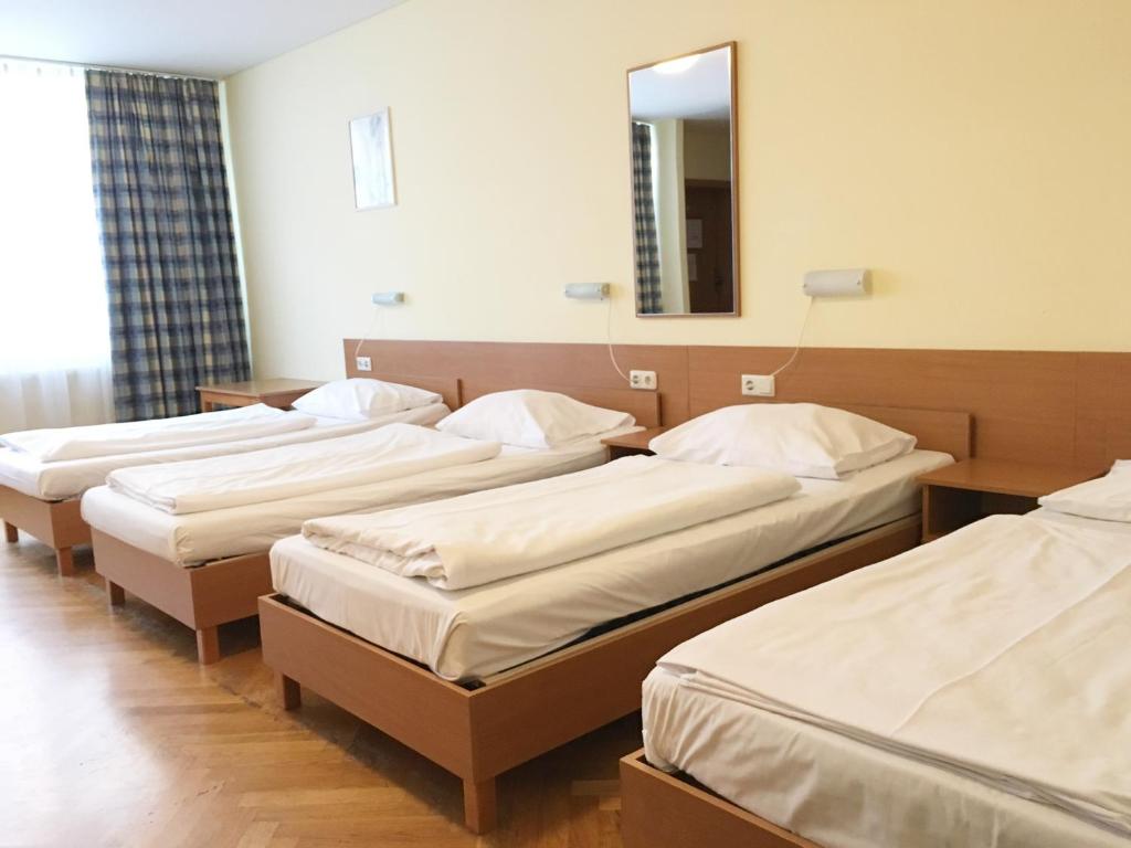 Семейный (Пятиместный номер), Hotel Geblergasse
