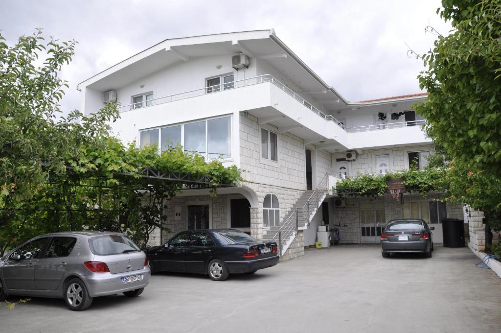 Guest House Lalic photo 1