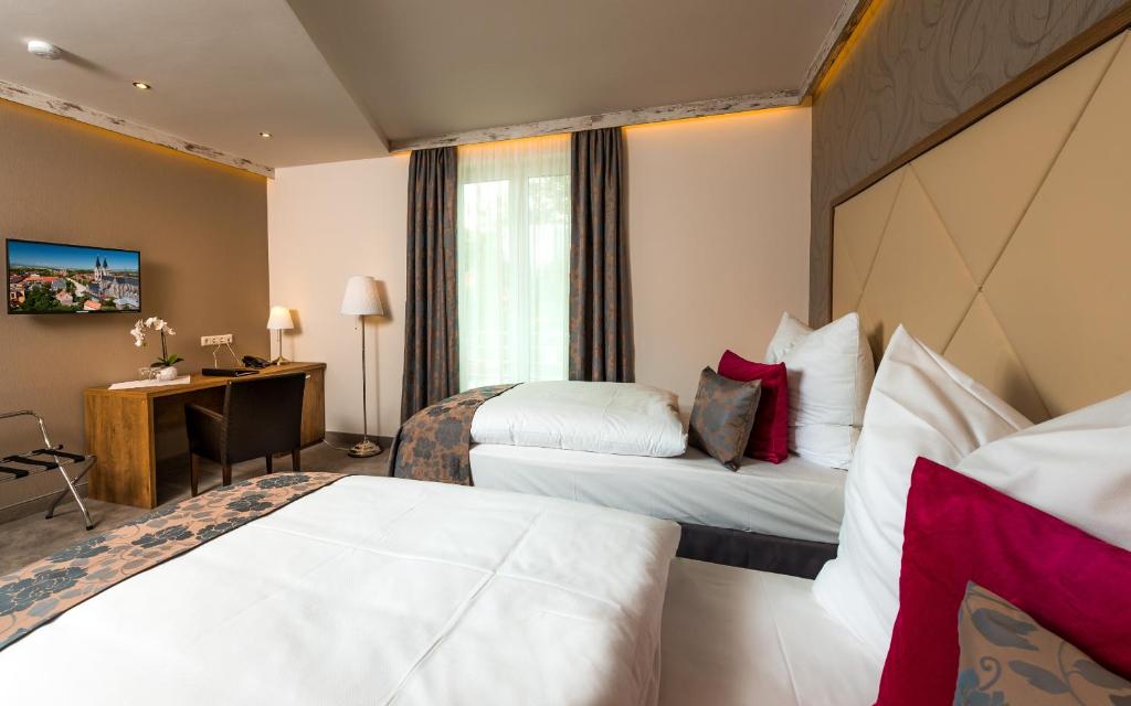 Hotel Allegro photo 3