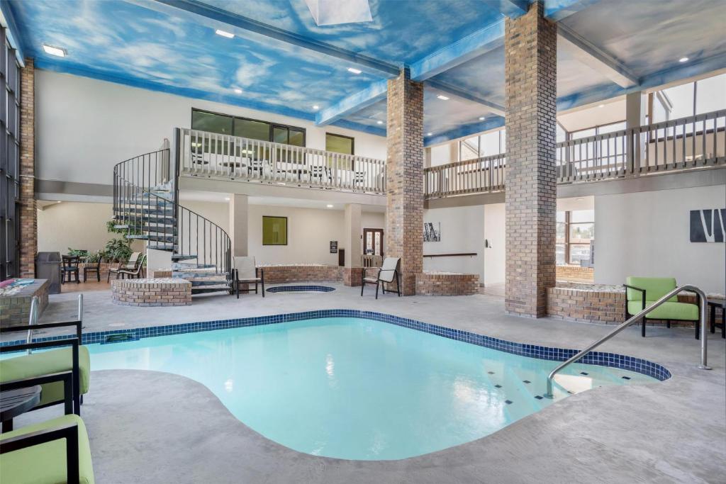 SureStay Plus Hotel by Best Western Greenwood - Tap to explore photos