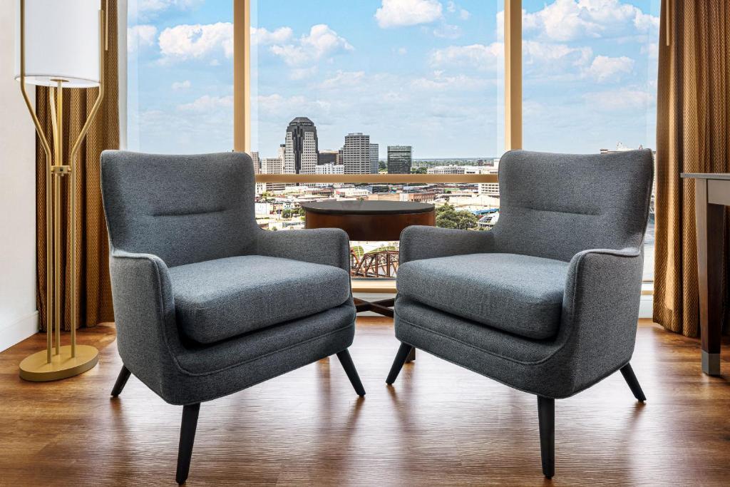 Horseshoe Bossier City Hotel & Casino - A Caesars Rewards Destination - Tap to explore photos