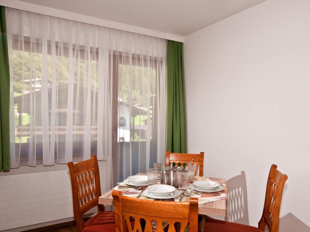 Студио (Номер-студио Делюкс), Hotel Neuwirt