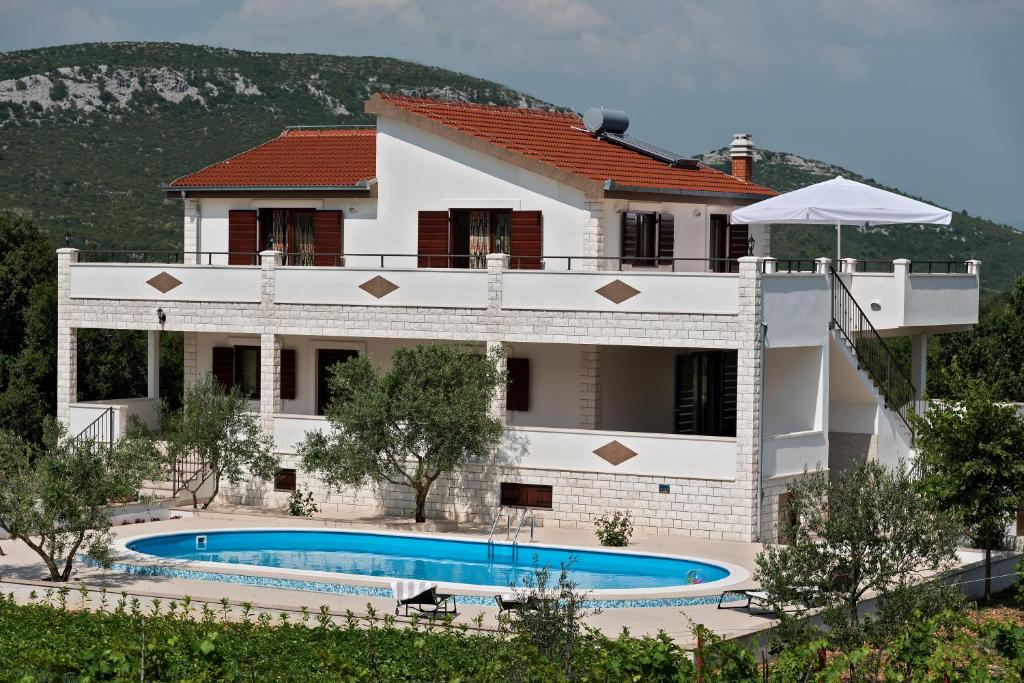 Villa Vinea photo 3