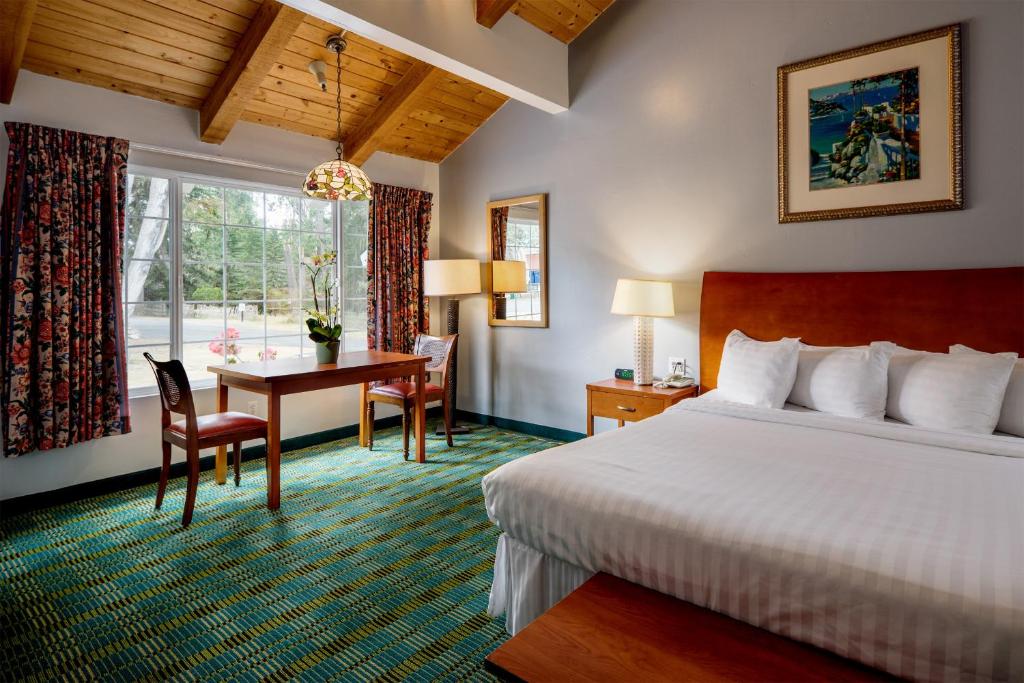 Butterfly Grove Inn image