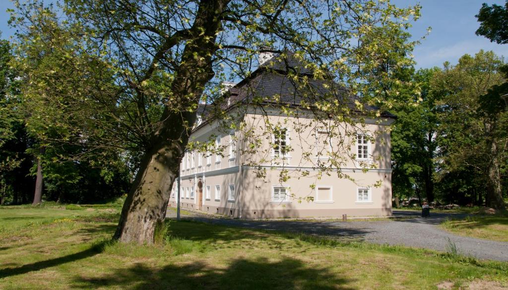 Zámek Jeseník Nad Odrou, Olomouc