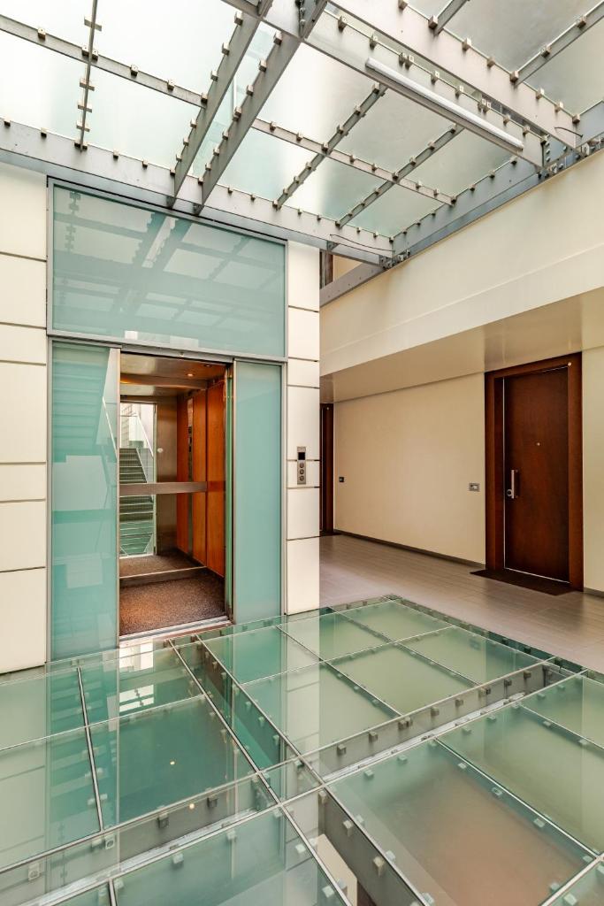 Luxury Loft Porta Nuova - Garage in Centro, Turin