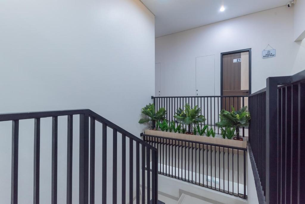 RedDoorz near CSB Mall Cirebon photo 1