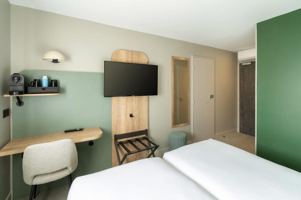 Sure Hotel by Best Western Tours Sud - Tap to explore photos